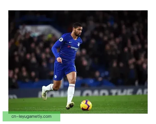 英媒称维拉询奇克曼联恐被截胡